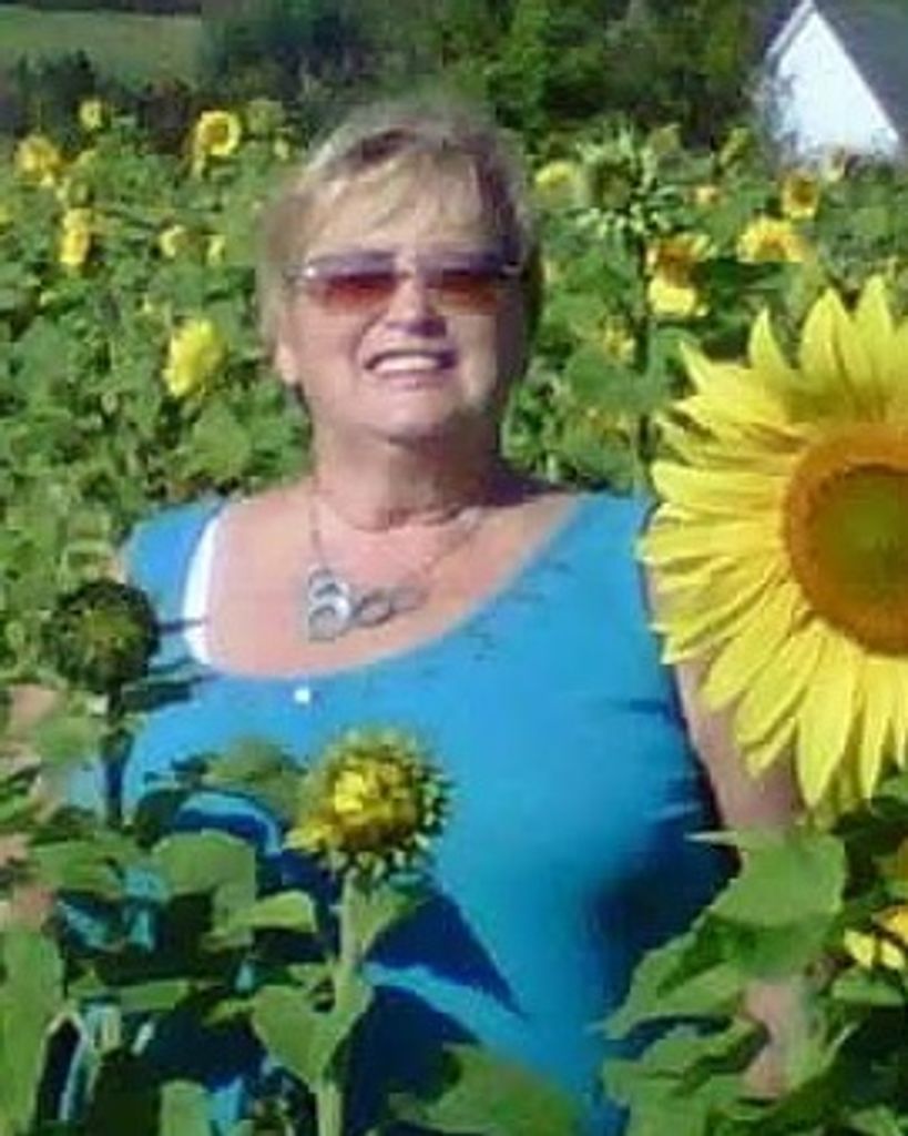 Brenda B. Ruest Profile Photo