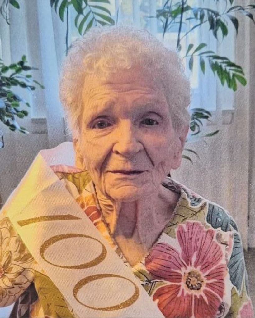 Wiletta Savala Profile Photo