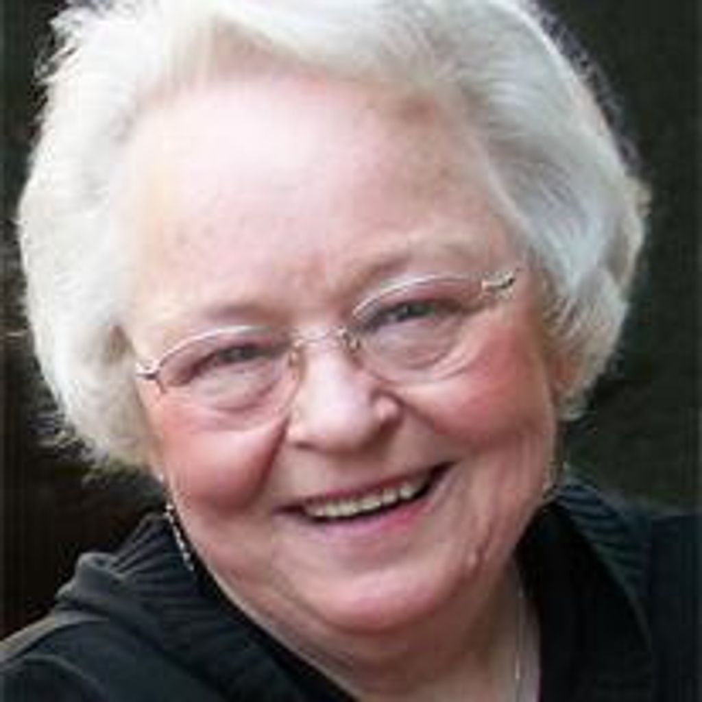 Louise Nelson