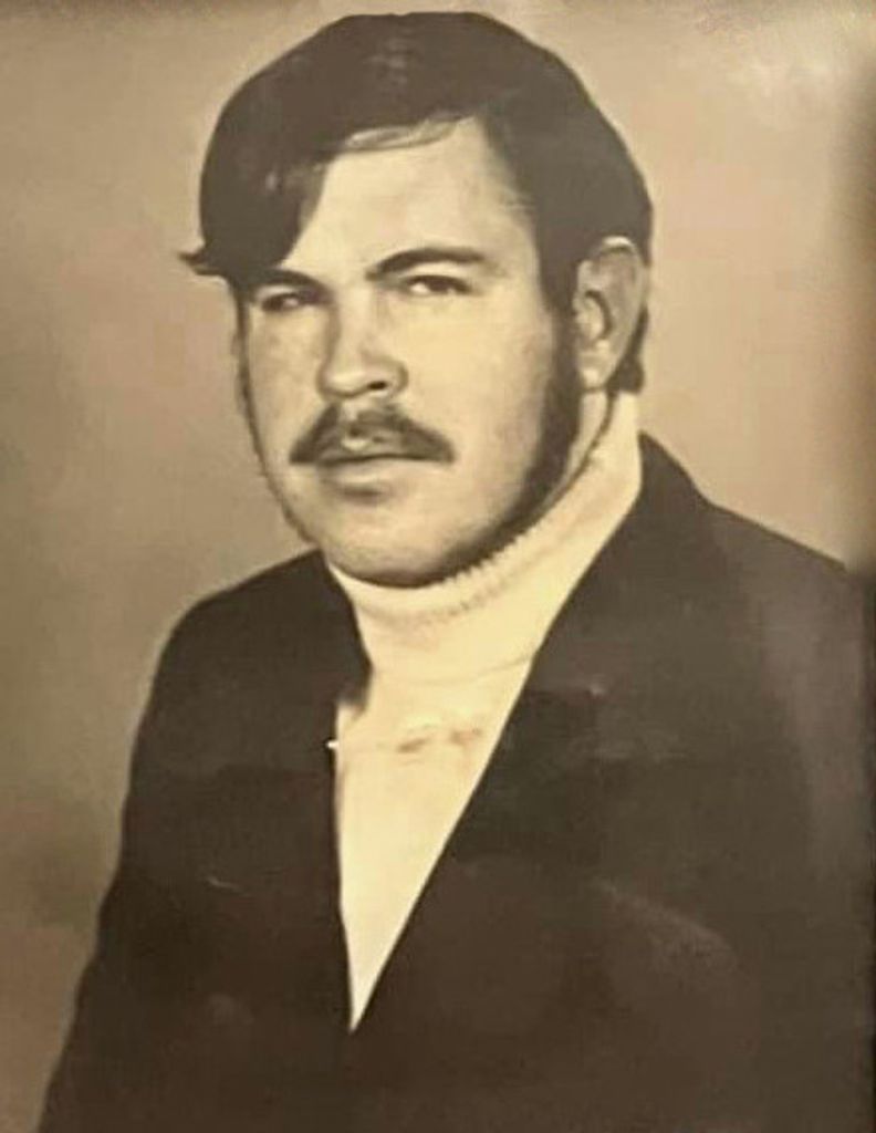 Clyde Med Lawson, Jr. Profile Photo