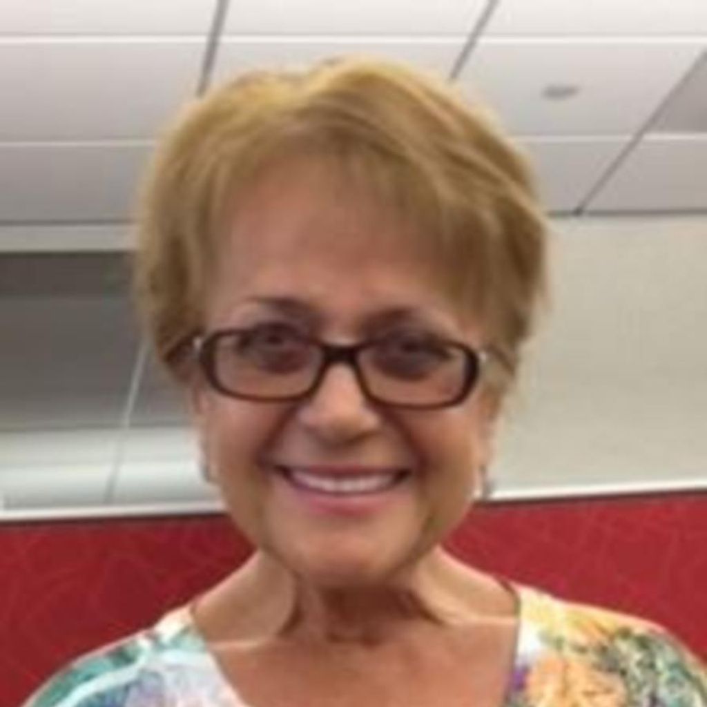 Angeline Tetteris Profile Photo