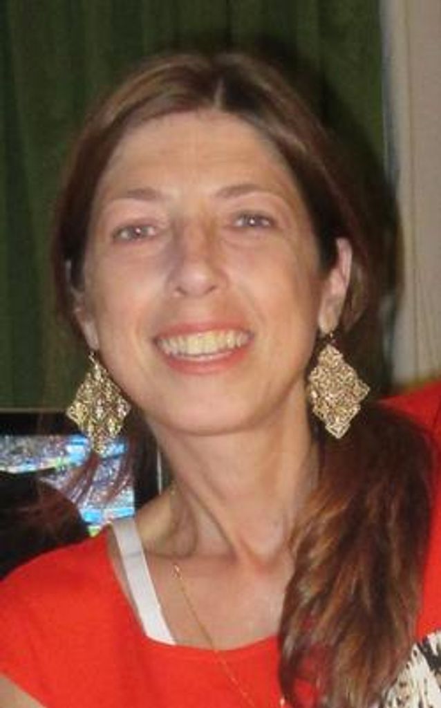 Helen Tselentis Profile Photo