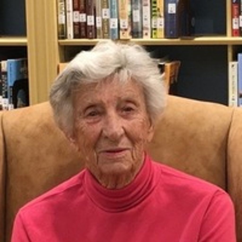 Elsa Falls Profile Photo