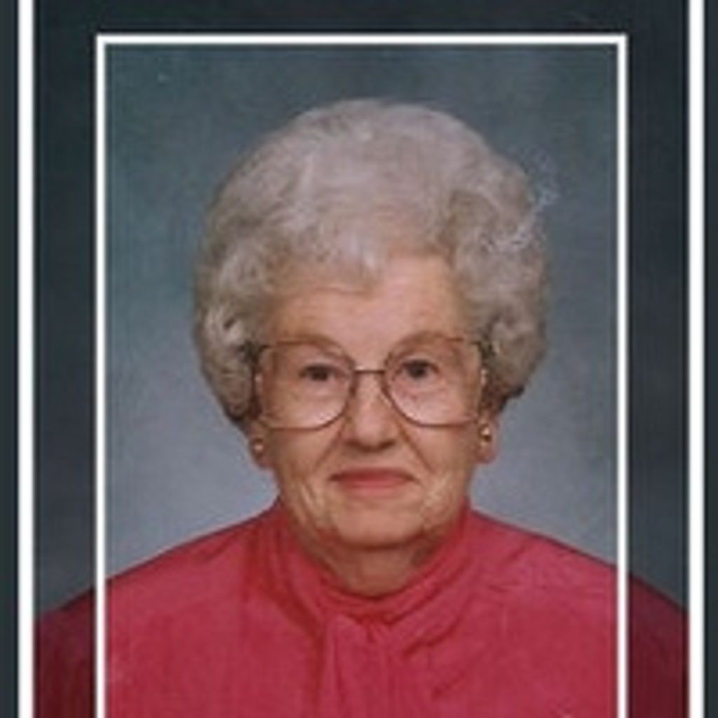 Julia Cummins Holt