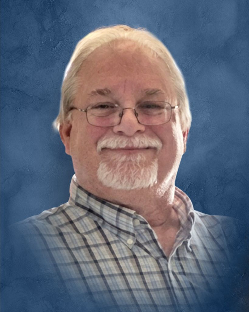 George Thomas "Tom" Perry Profile Photo