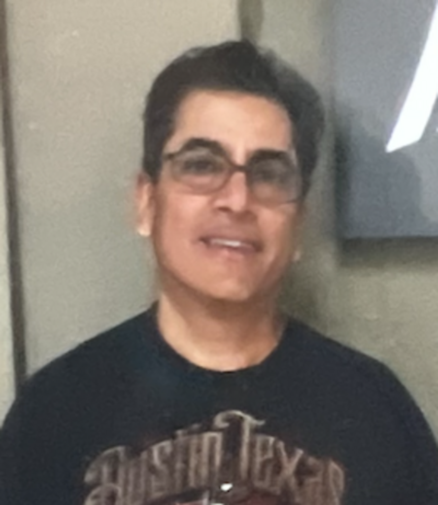 Mauro Casarez Profile Photo