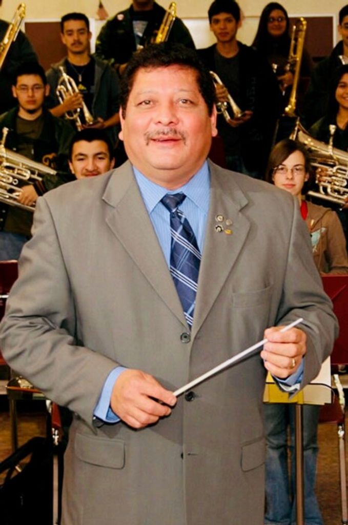 Carlos Luna Profile Photo