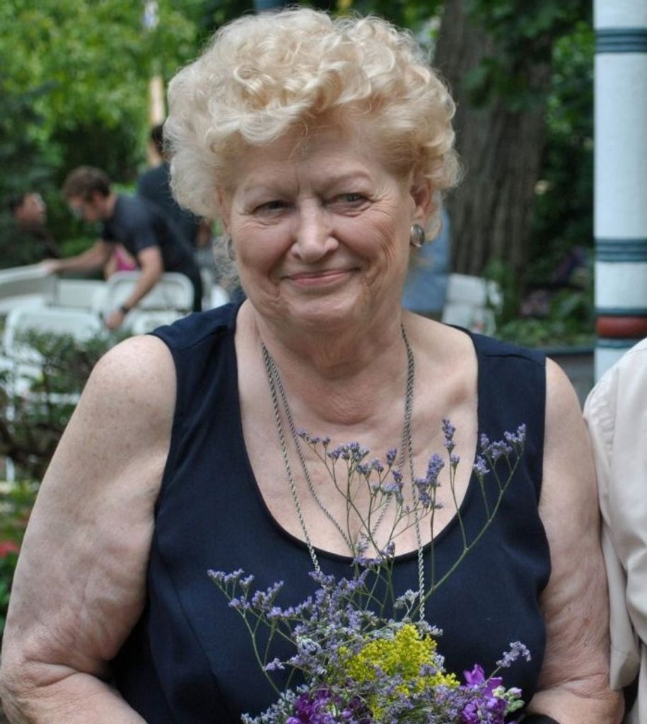 Helen C. Blaszczyk Profile Photo