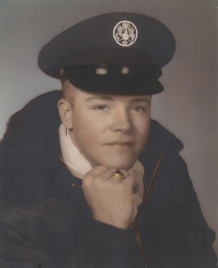 Louis Leon Henderson Profile Photo