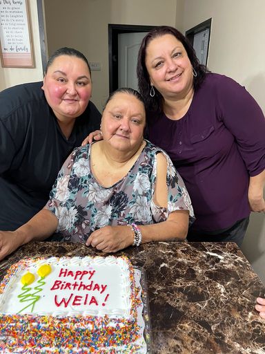 Maria Guadalupe Salinas photo gallery thumbnail 17 of 200