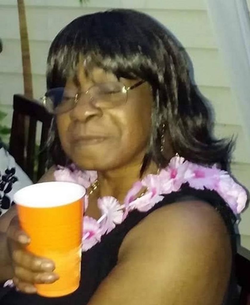 Rose Marie Lenix Profile Photo