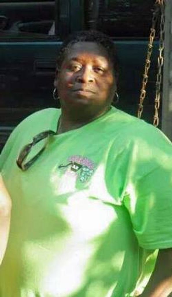 Nadine Parker Profile Photo