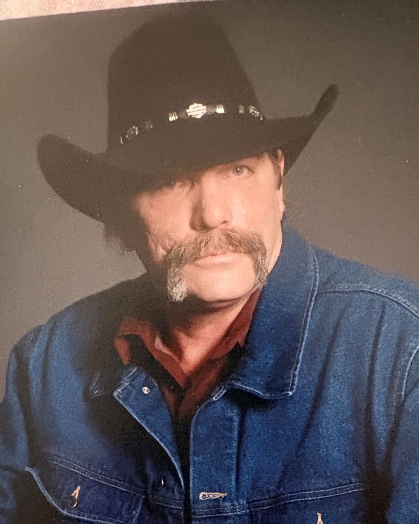 Lloyd Randall "Randy" Waggoner Profile Photo