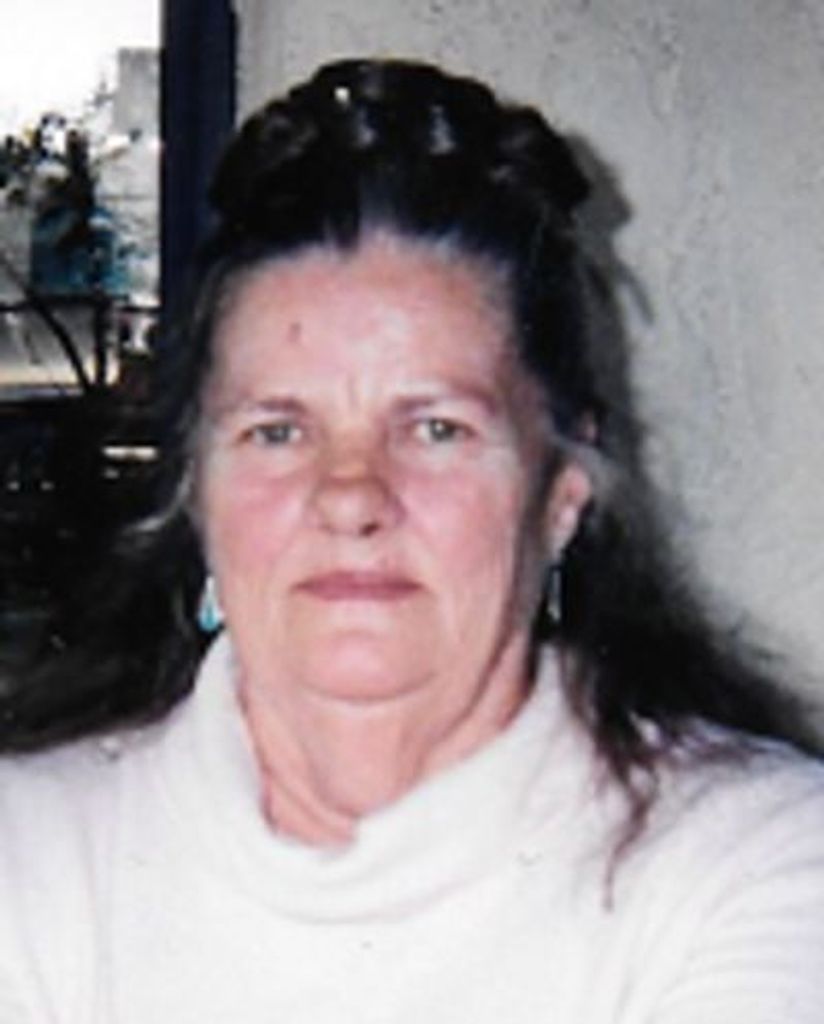 Linda Lee Talas Profile Photo