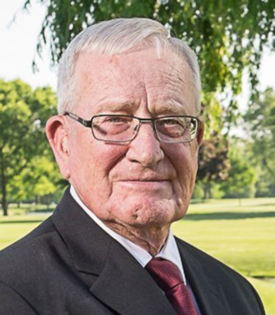 Robert W. Sutton Profile Photo