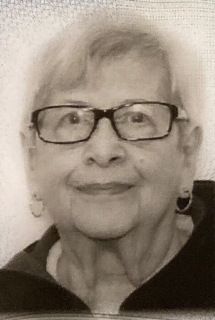 Irene (Mavreles)  Pilot Profile Photo