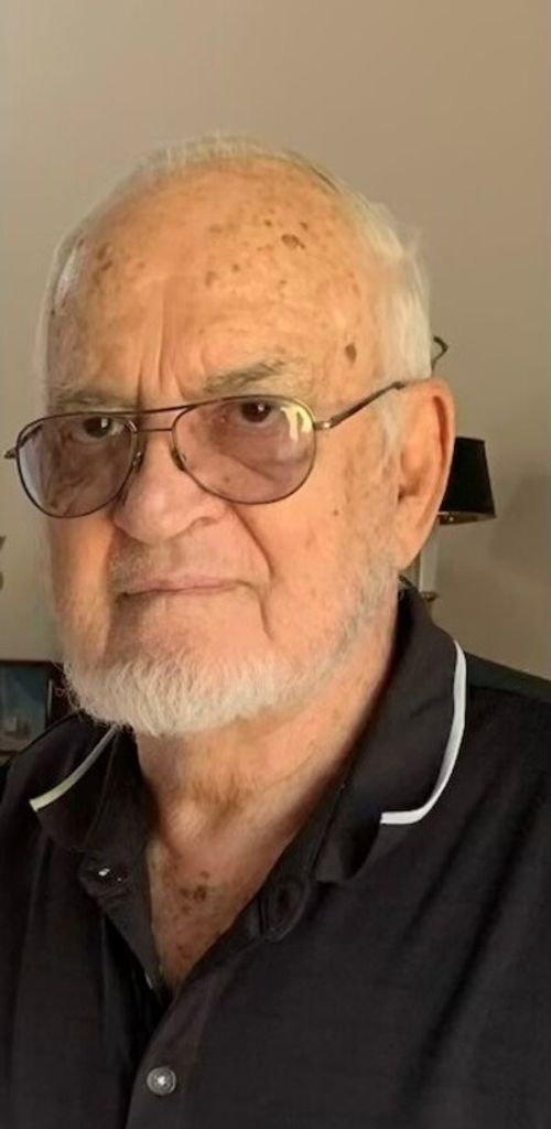 Pete G. Leslie Profile Photo