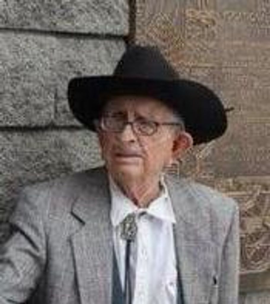 Levi Alcon Profile Photo