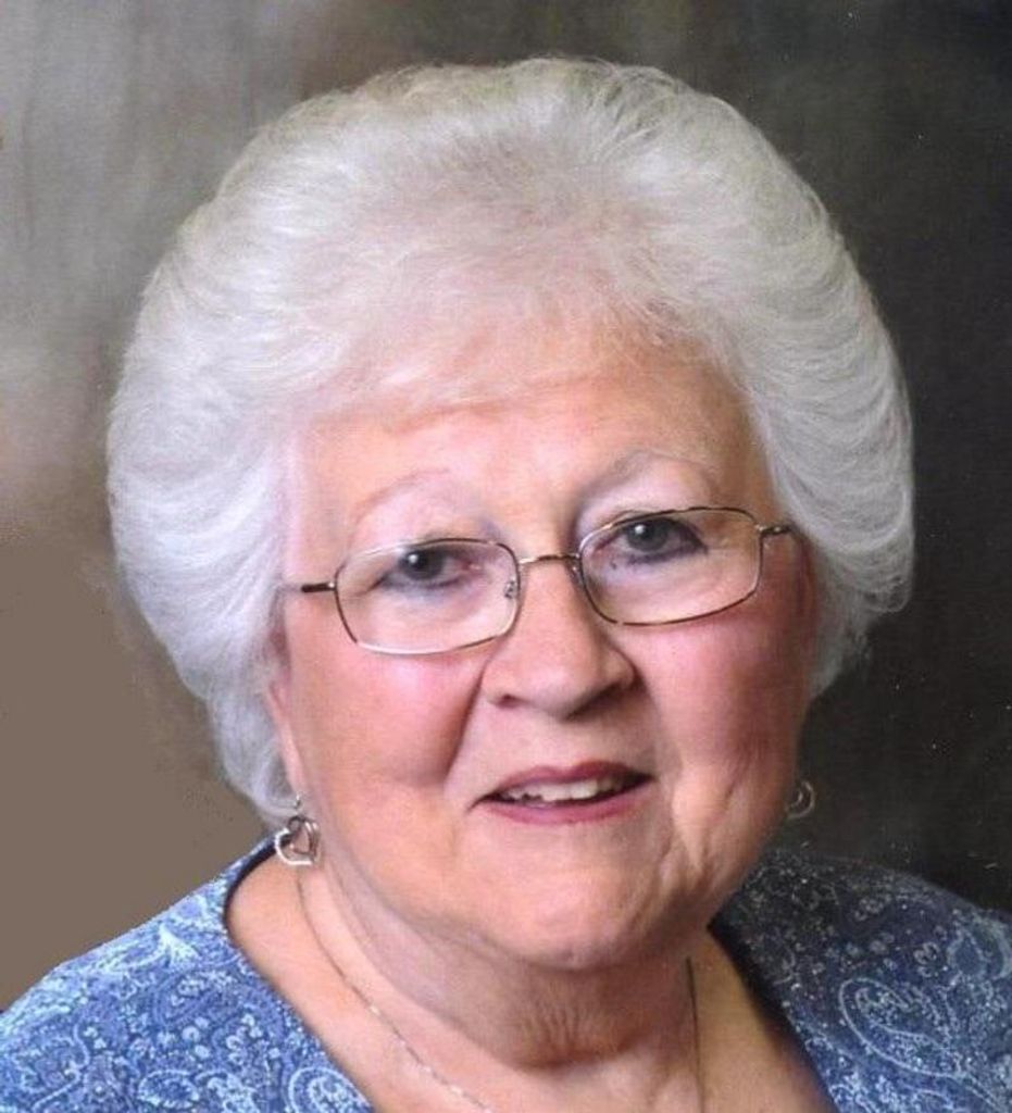 Lora Mayola Hart Profile Photo
