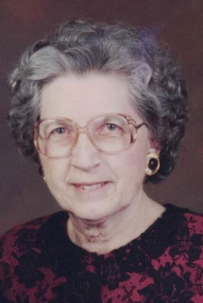 Elizabeth Leslie Profile Photo