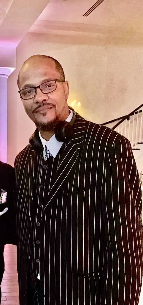 Mr. Ledone Ray Garrett Profile Photo