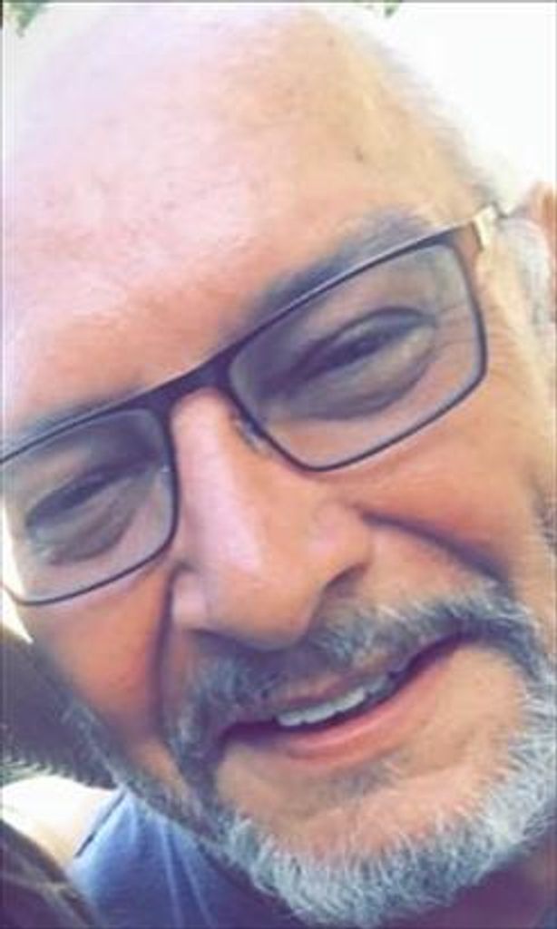 James Bennett Profile Photo