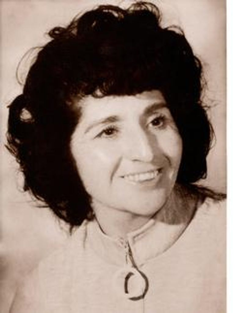 Rebecca Lobato