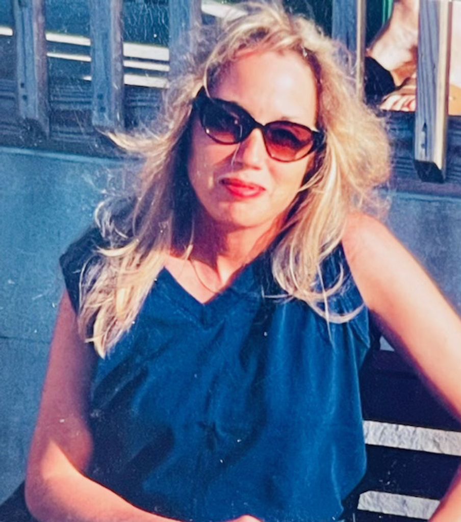 Michelle L Brunie
