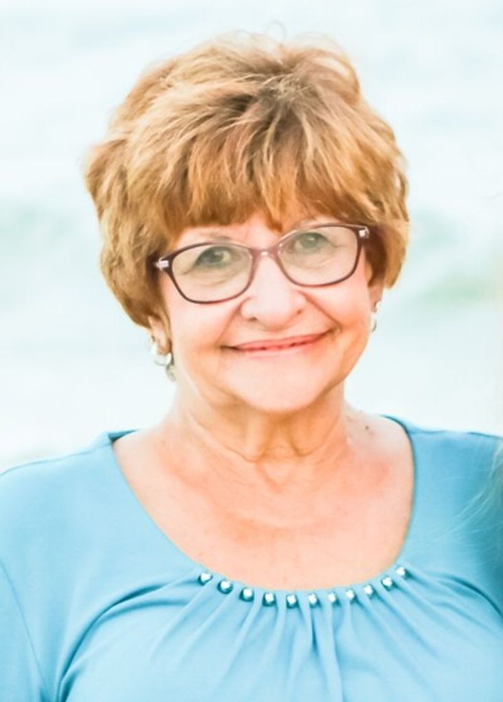 Darlene Ruth White Profile Photo