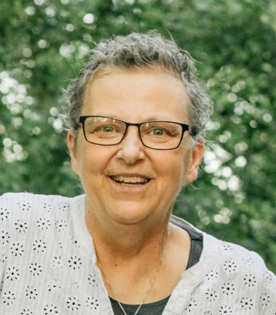 Tina M. Wright Profile Photo