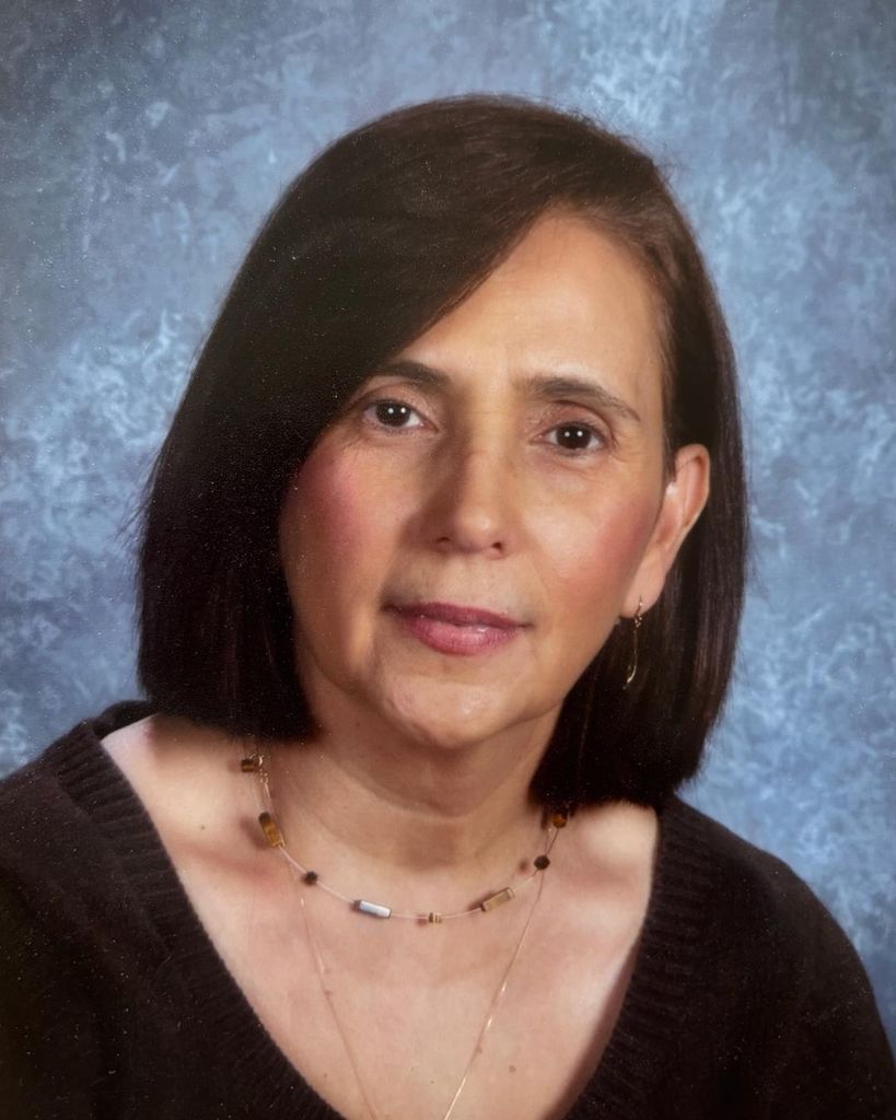 Luz Cruz Profile Photo