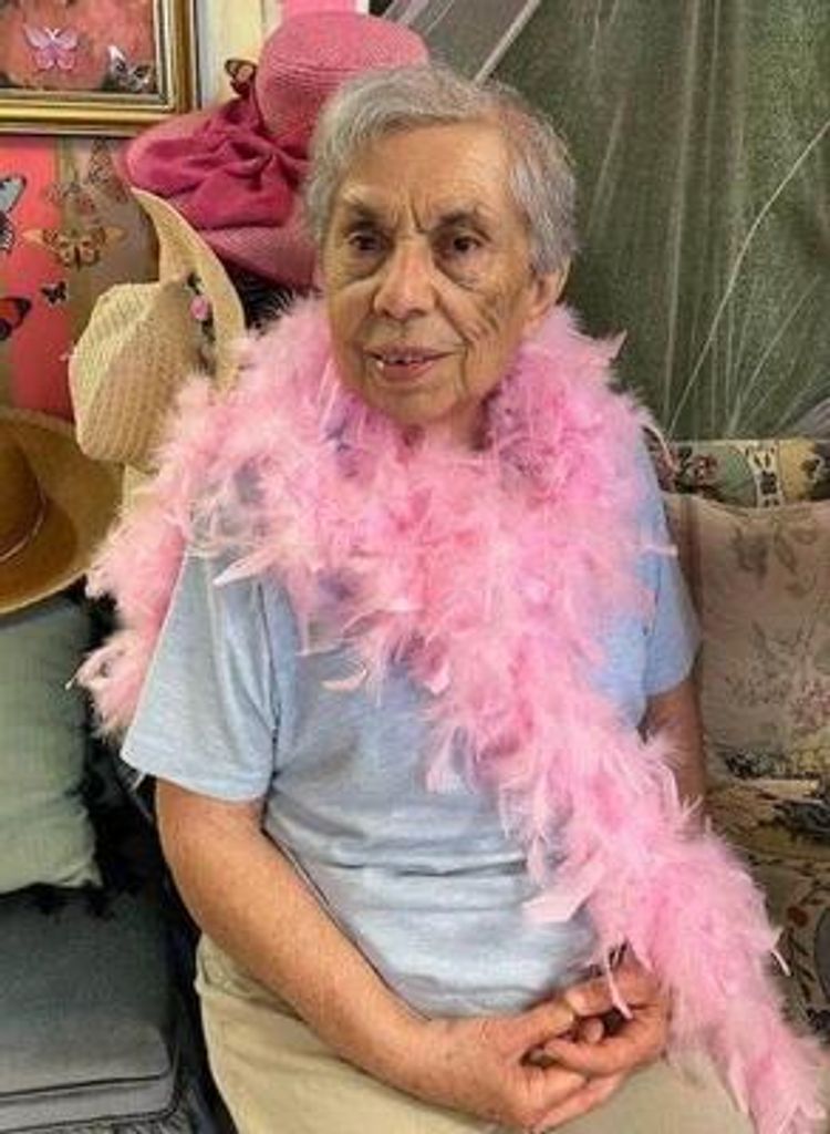 Rosalyn Mae Vanyo Profile Photo