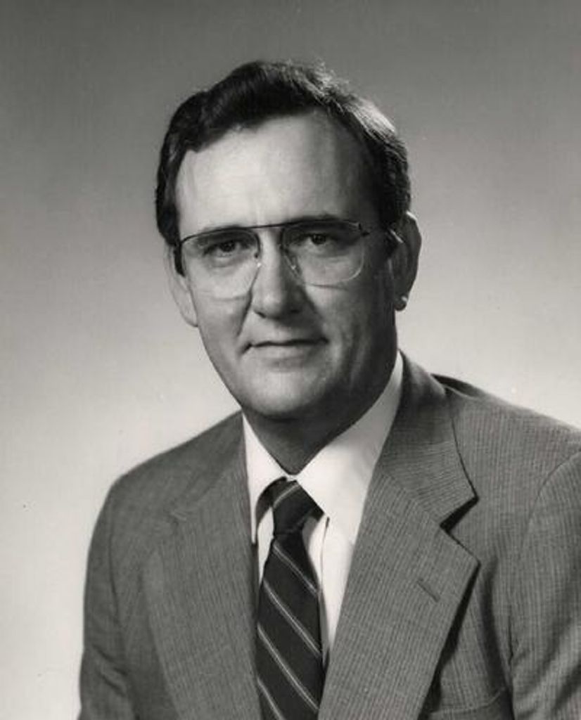 Bobby Vernon Bell Profile Photo