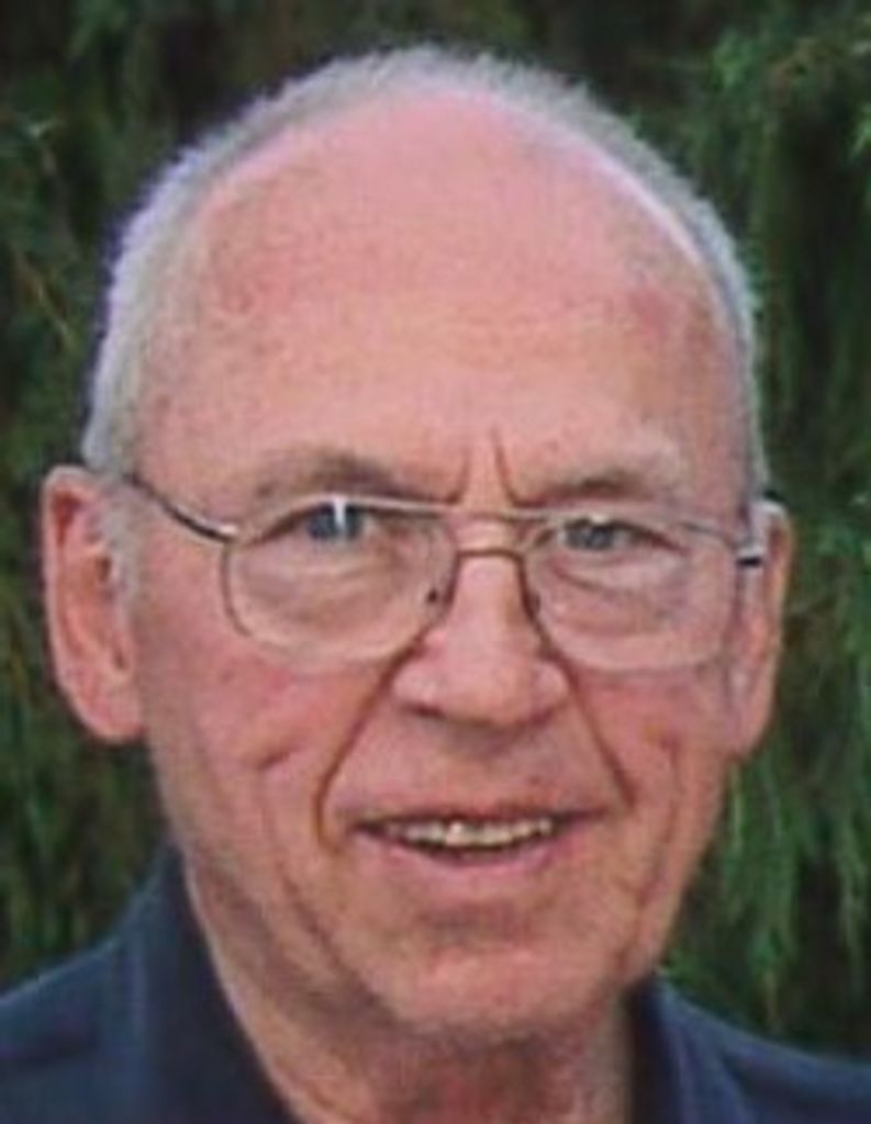 Robert "Bob" Leroy Legron