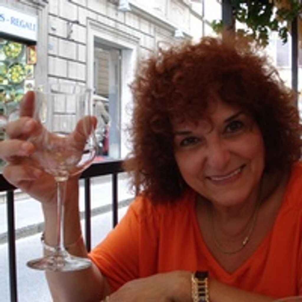 Elaine Marie (Cariola) Lewis