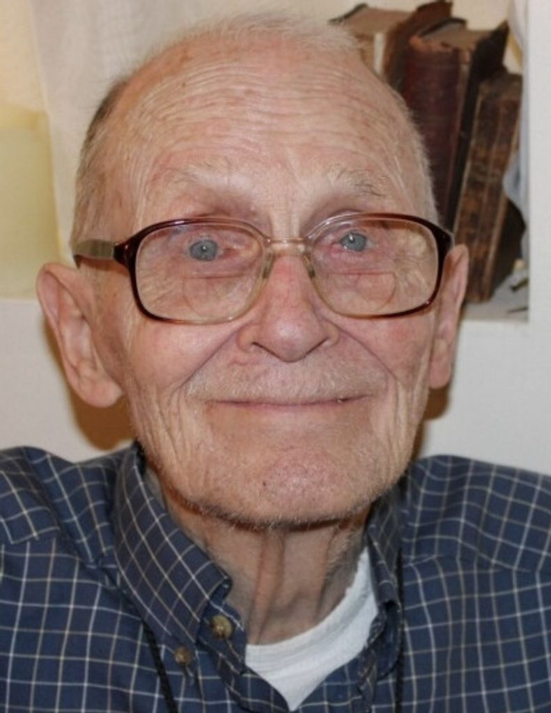Rev. Robert E. Liljegren Profile Photo