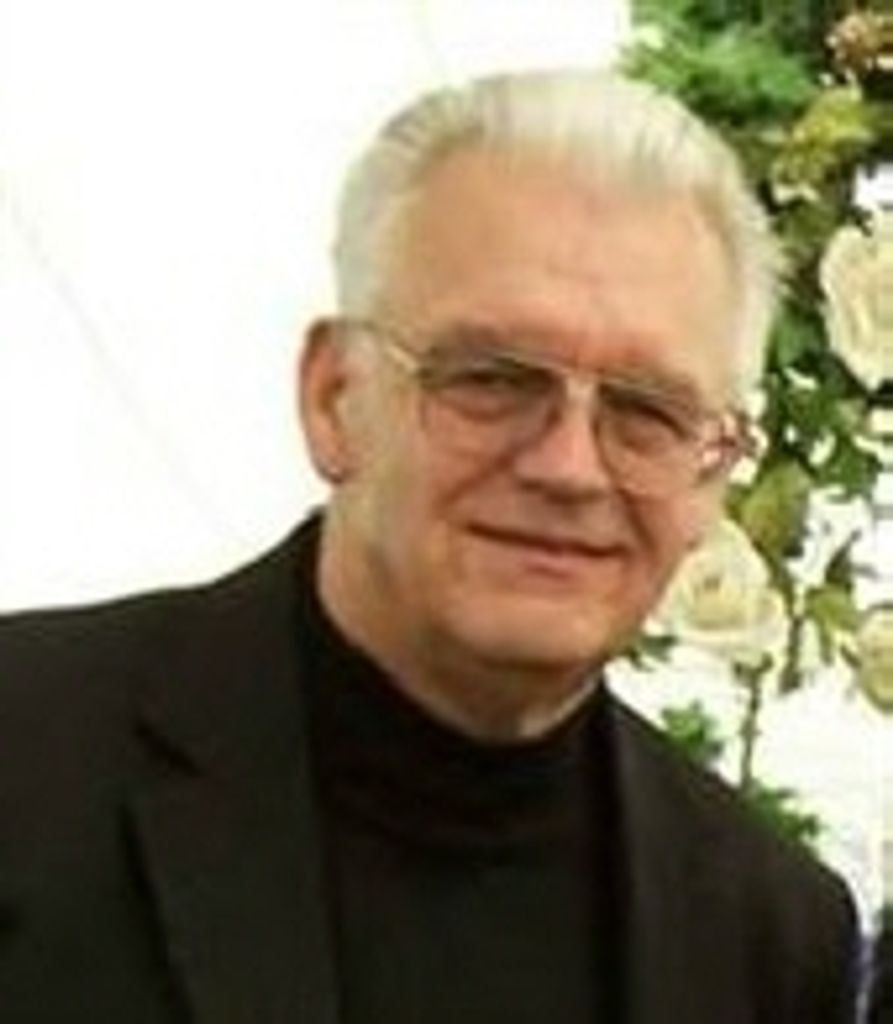 Dana  R. Cummings