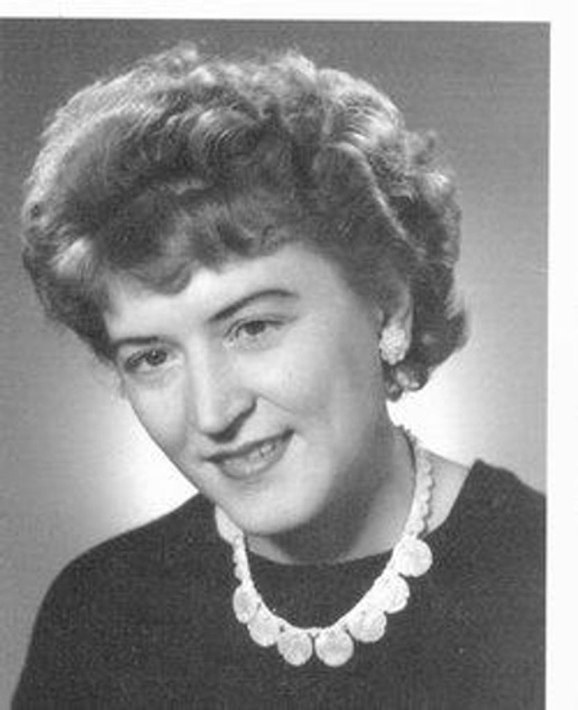 Helga Dowling