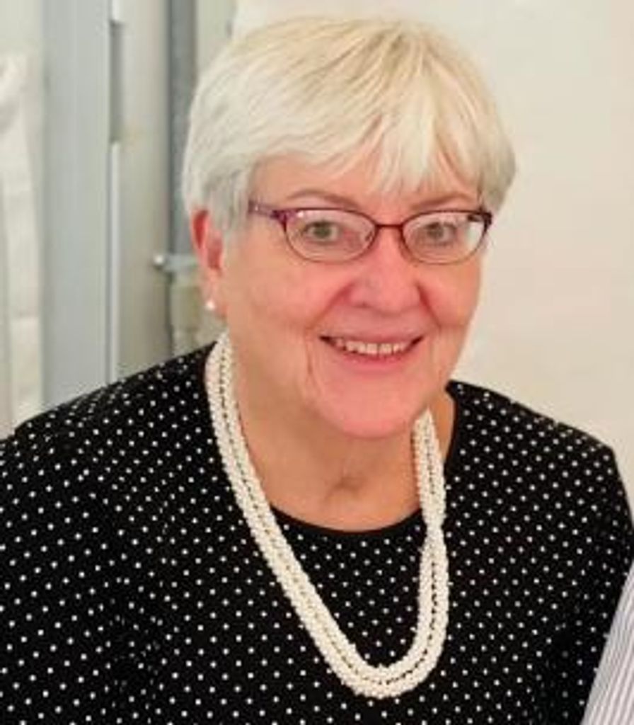 Carolyn Etzler Profile Photo