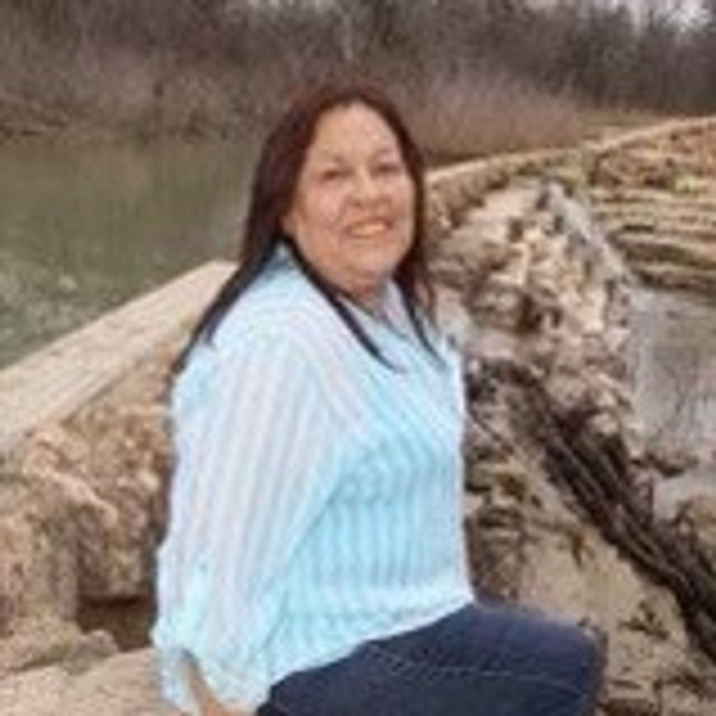 Vivian Reyna Castro Profile Photo