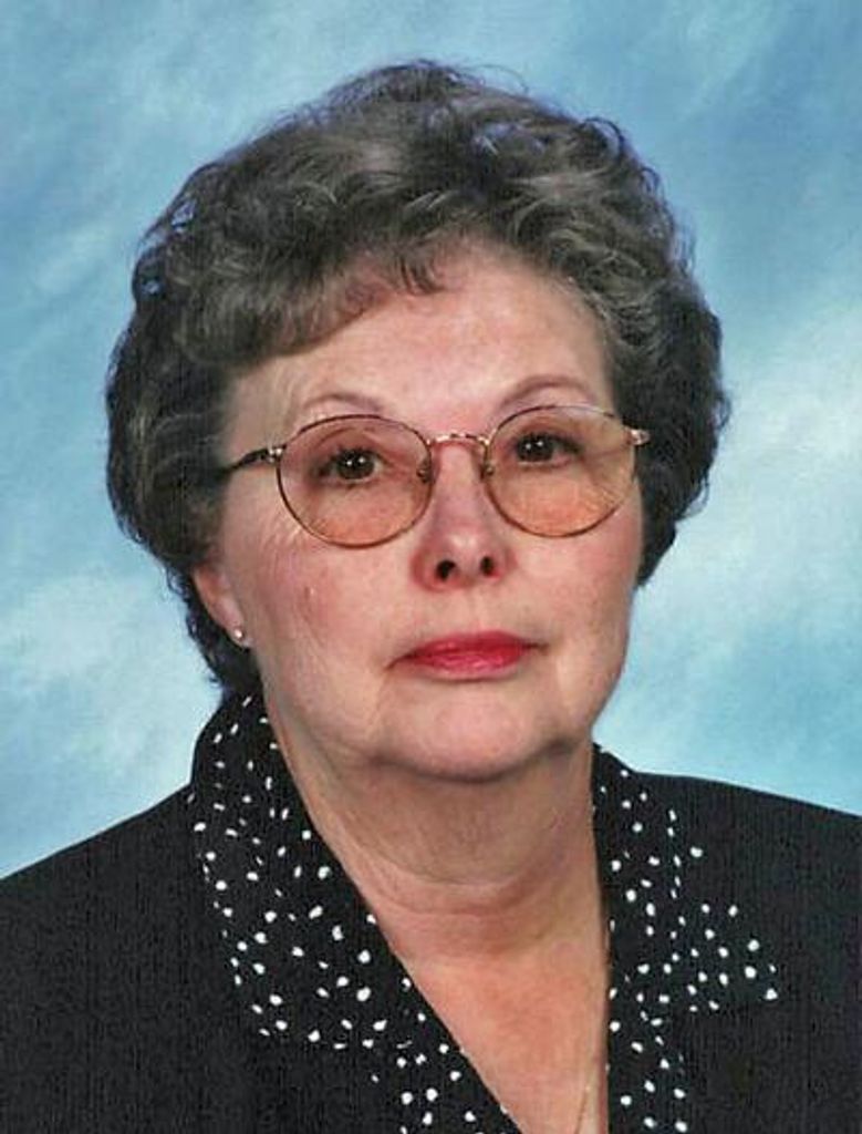 Patricia "Pat" Lee Thoeni