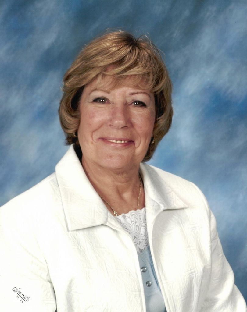 Charlene Scherer Gilchrist Lelinski Profile Photo