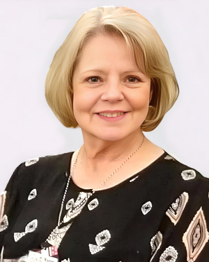Janet M Sunde