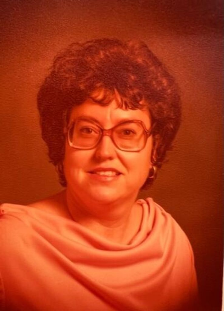 Carolyn "Bert" Alberta Eversole Arnold Profile Photo
