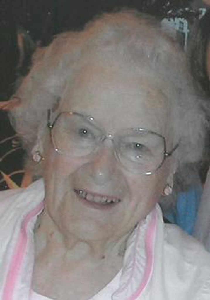 Lillian Flora Engle