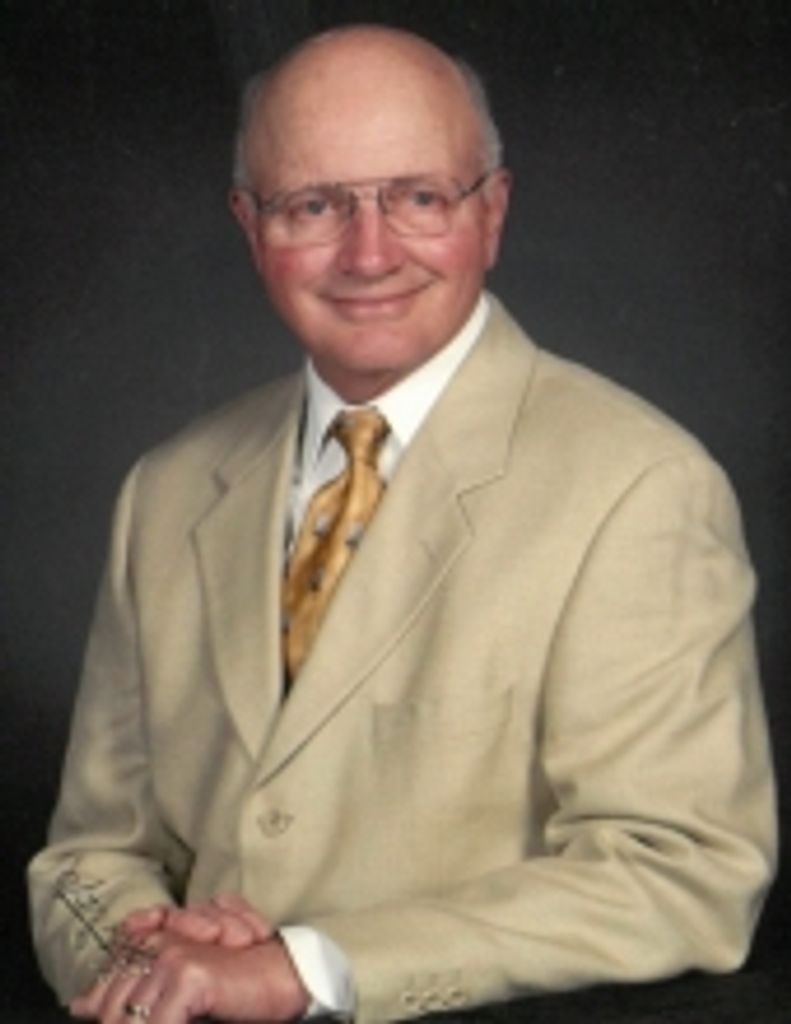 Robert  L.  Thompson 