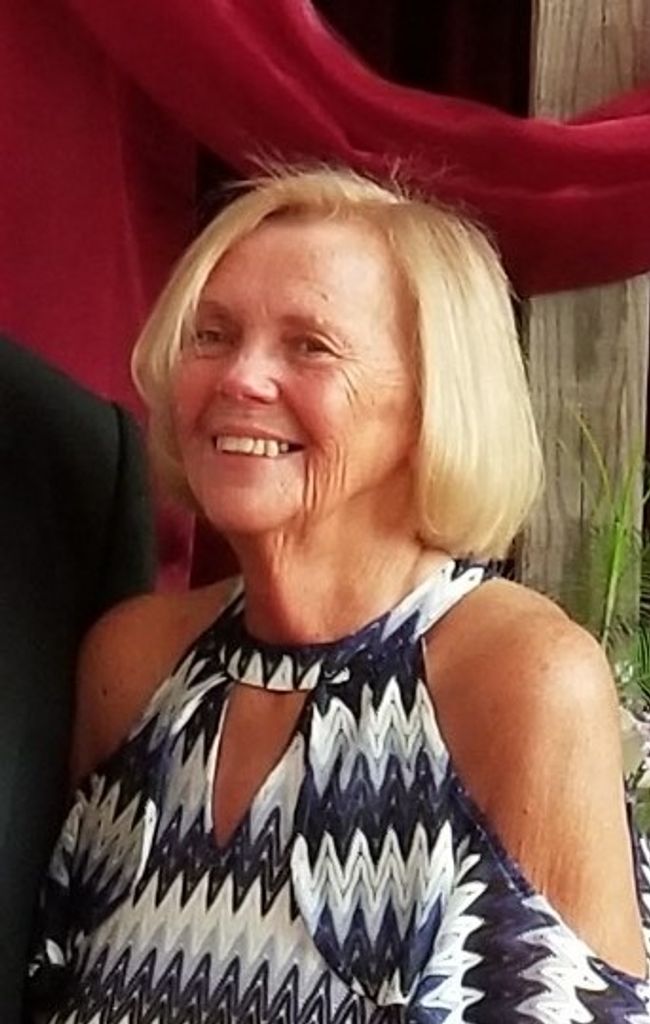 Debbie Houghland Profile Photo