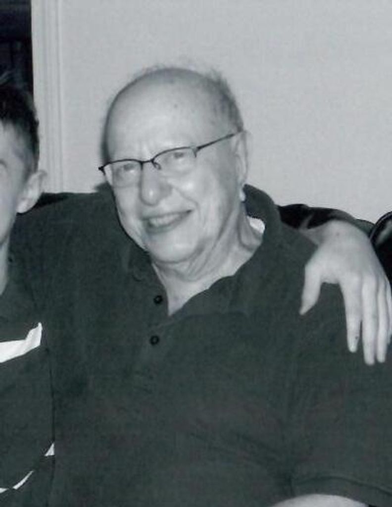 Robert Max Schultz Profile Photo
