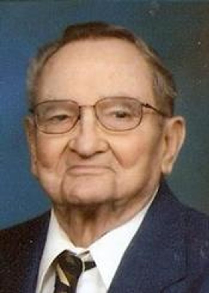Dr. Charles "Chuck"/"Charlie" Uecker, D.V.M.