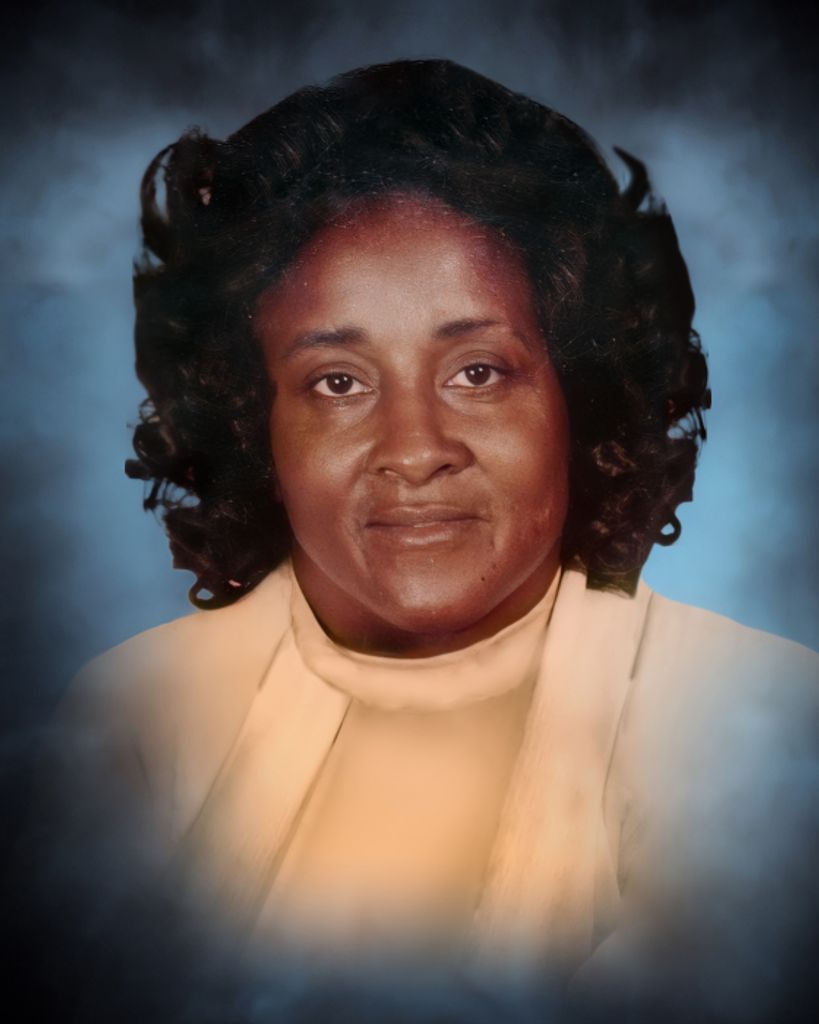 Julia Mae Carswell Profile Photo